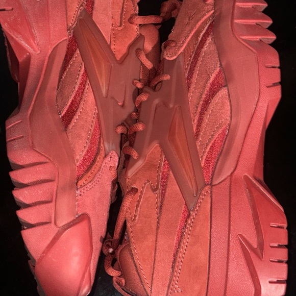 Reebok Cardi B Club C V2 Mars Red - Picture 6 of 10